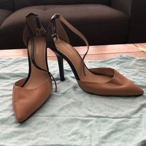 Tan/Black BCBGeneraion heels worn once